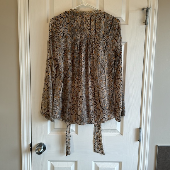 Printed Anthropologie Blouse w/ Neck Tie  - Size M - Picture 5 of 5